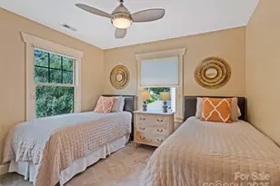 32 Grandview Dr, Asheville, NC 28806 - Photo 21