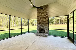 125 Crestview Ln, Troutman, NC 28166 - Photo 15