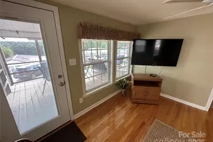 122 Maple St, New London, NC 28127 - Photo 7