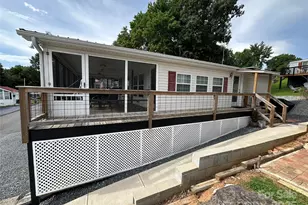 122 Maple St, New London, NC 28127 - Photo 3