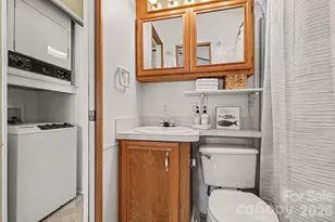 122 Maple St, New London, NC 28127 - Photo 11