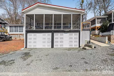 122 Maple Street, New London, NC 28127 - Photo 1