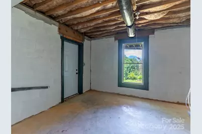 81 Garnet Drive, Leicester, NC 28748 - Photo 37