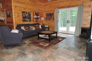 103 Chucks Ln, Bakersville, NC 28705 - Photo 15