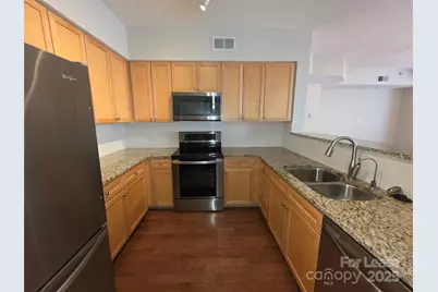 1315 East Boulevard #404, Charlotte, NC 28203 - Photo 9