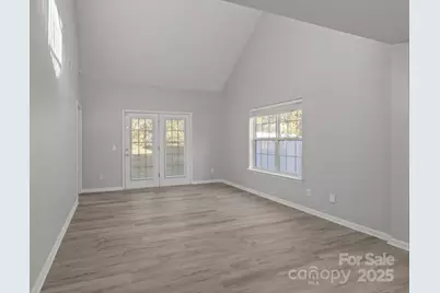 2723 Rozzelles Landing Drive, Charlotte, NC 28214 - Photo 9