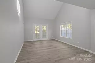 2723 Rozzelles Landing Dr, Charlotte, NC 28214 - Photo 9