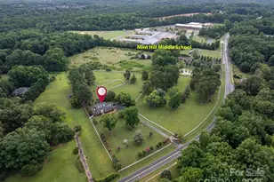 11215 Idlewild Rd, Matthews, NC 28105 - Photo 3