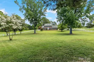 11215 Idlewild Rd, Matthews, NC 28105 - Photo 41