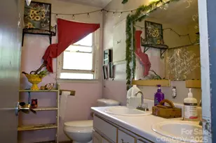 153 Moonshine Mountain Rd, Burnsville, NC 28714 - Photo 15