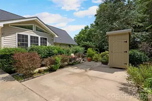 15 Willow Knolls Dr, Weaverville, NC 28787 - Photo 7