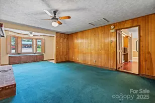 3195 Meadow Brook St, Valdese, NC 28690 - Photo 5