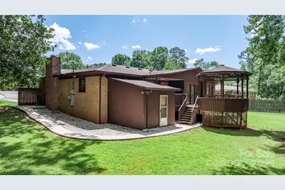 3195 Meadowbrook Street, Valdese, NC 28690 - Photo 35