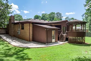 3195 Meadow Brook St, Valdese, NC 28690 - Photo 35