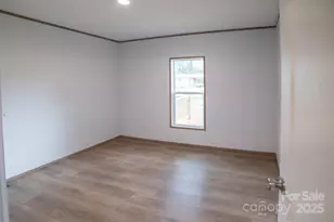 1909 Parkwood Dr, Lenoir, NC 28645 - Photo 15