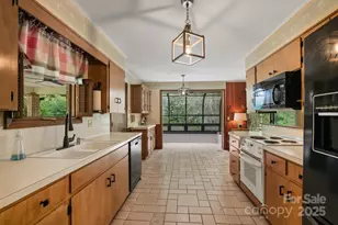 3321 Holly Hill Cir, Valdese, NC 28690 - Photo 9