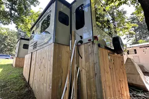 117 Pier Ave, New London, NC 28127 - Photo 31