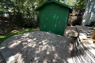 117 Pier Ave, New London, NC 28127 - Photo 27