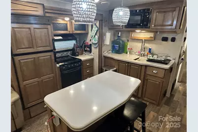 117 Pier Avenue, New London, NC 28127 - Photo 9