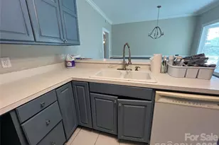 171 N Mitchell St, Rutherfordton, NC 28139 - Photo 13