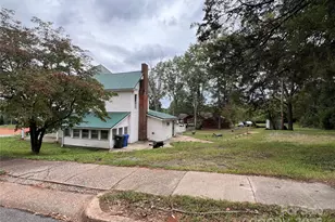 171 N Mitchell St, Rutherfordton, NC 28139 - Photo 5