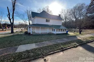 171 N Mitchell St, Rutherfordton, NC 28139 - Photo 3