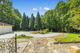 652 Avery Creek Rd, Arden, NC 28704 - Photo 5