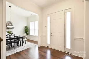 1310 Bershire Ln, Charlotte, NC 28262 - Photo 5