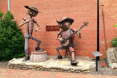 93 N Main Street, Waynesville, NC 28786 - Photo 7