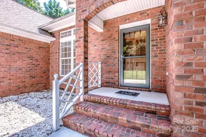 135 Woodstork Cove Drive, Mooresville, NC 28117 - Photo 3