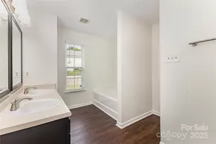 9508 Weston Woods Ln, Charlotte, NC 28216 - Photo 19