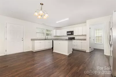 9508 Weston Woods Lane, Charlotte, NC 28216 - Photo 9