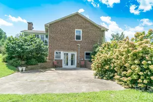 1633 Jamestown Rd, Morganton, NC 28655 - Photo 29