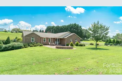 1633 Jamestown Road, Morganton, NC 28655 - Photo 37