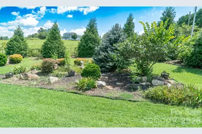 1633 Jamestown Road, Morganton, NC 28655 - Photo 35