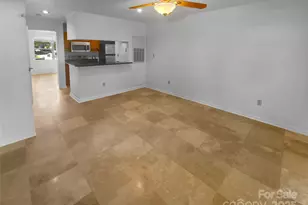 2210 Sumner Green Ave, Charlotte, NC 28203 - Photo 11