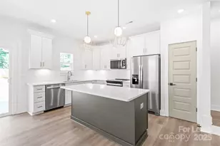 2015 Wilson Ave, Charlotte, NC 28208 - Photo 9