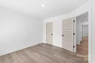 2015 Wilson Ave, Charlotte, NC 28208 - Photo 17