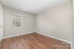 3936 Yorkford Dr, Charlotte, NC 28269 - Photo 15