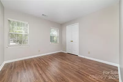 3936 Yorkford Drive, Charlotte, NC 28269 - Photo 11