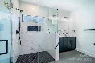 253 Eagles Eye Dr, Hendersonville, NC 28792 - Photo 17