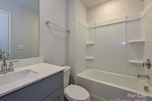 4139 Summit Woods Dr, Charlotte, NC 28216 - Photo 7