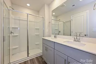 4139 Summit Woods Dr, Charlotte, NC 28216 - Photo 5