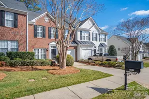 1804 Robinwood Village Dr, Gastonia, NC 28054 - Photo 5