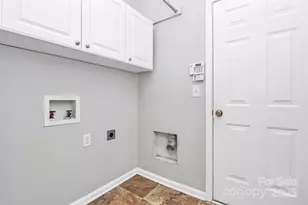 1804 Robinwood Village Dr, Gastonia, NC 28054 - Photo 23