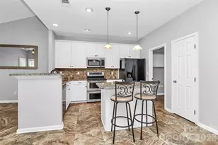 1804 Robinwood Village Dr, Gastonia, NC 28054 - Photo 17