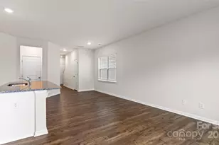 5 Caroline Vly Ln, Hendersonville, NC 28792 - Photo 11