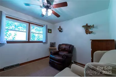 40 Double Island Road, Burnsville, NC 28714 - Photo 15