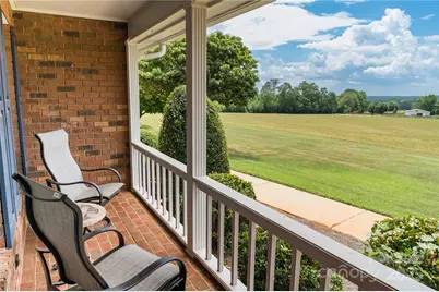 312 Lister Road, Landrum, SC 29356 - Photo 5