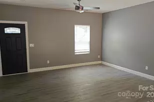 308 N Boyce St, Gastonia, NC 28052 - Photo 11